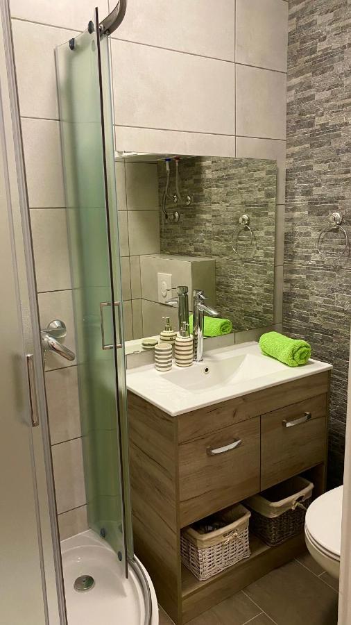 شقة Studio Apartma Sara بيران المظهر الخارجي الصورة